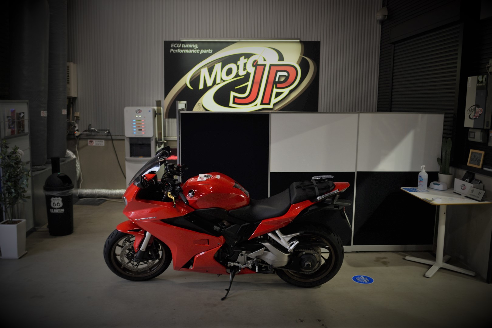 VFR800 2014-2018